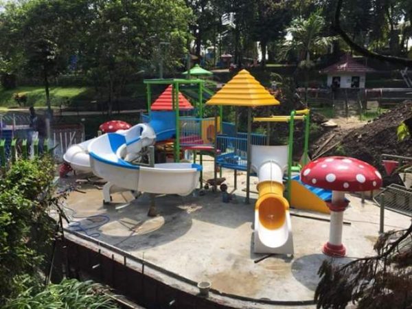 JASA PEMBUATAN WAHANA PERMAINAN KOLAM RENANG TERMURAH
